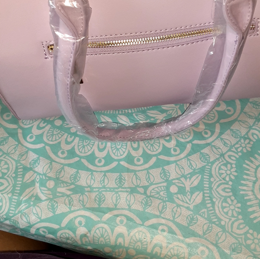 Purse - Picture 3 of 4